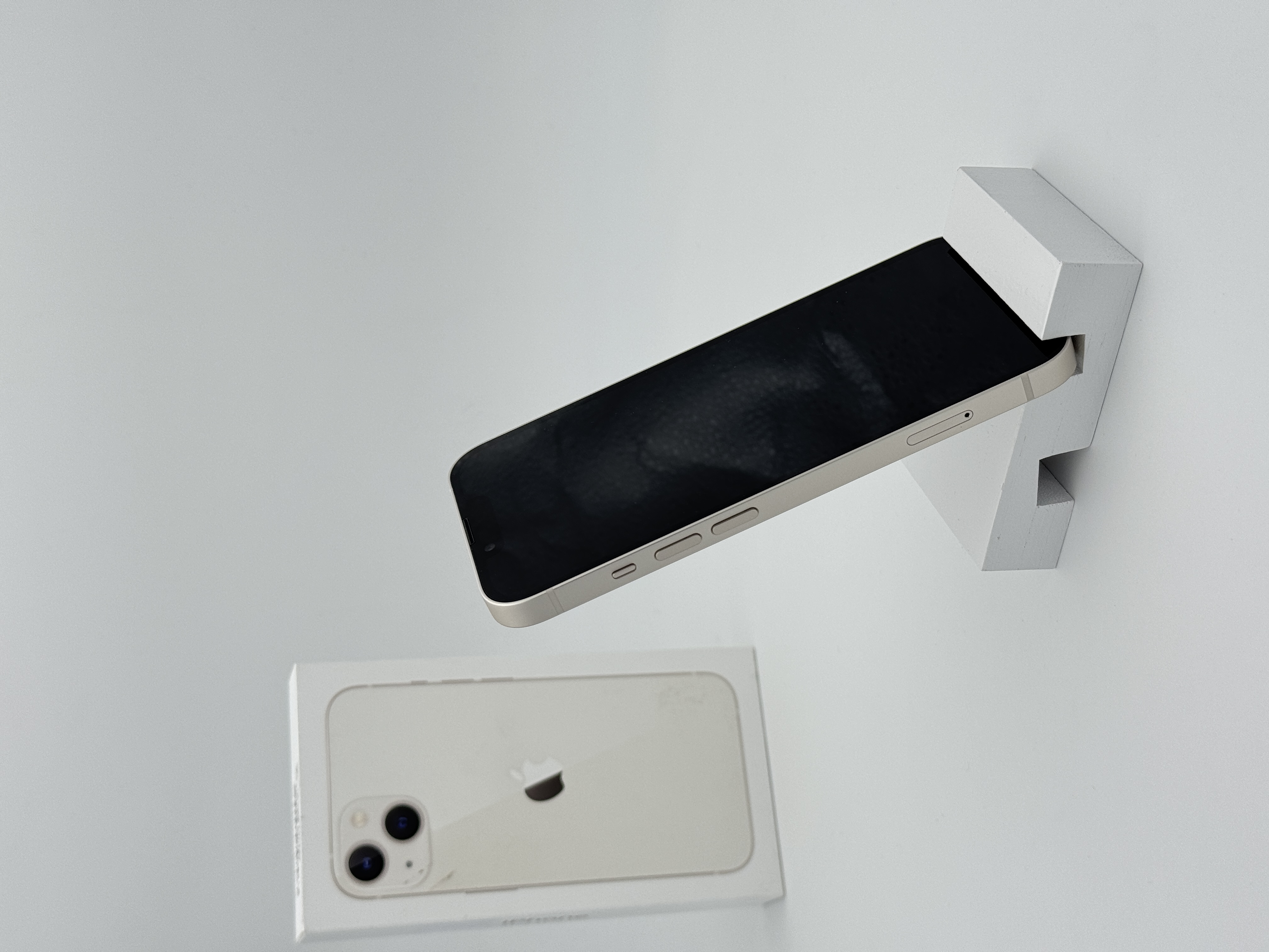 Apple iPhone 13 128GB nuovo (senza sigillo) miniatura 6