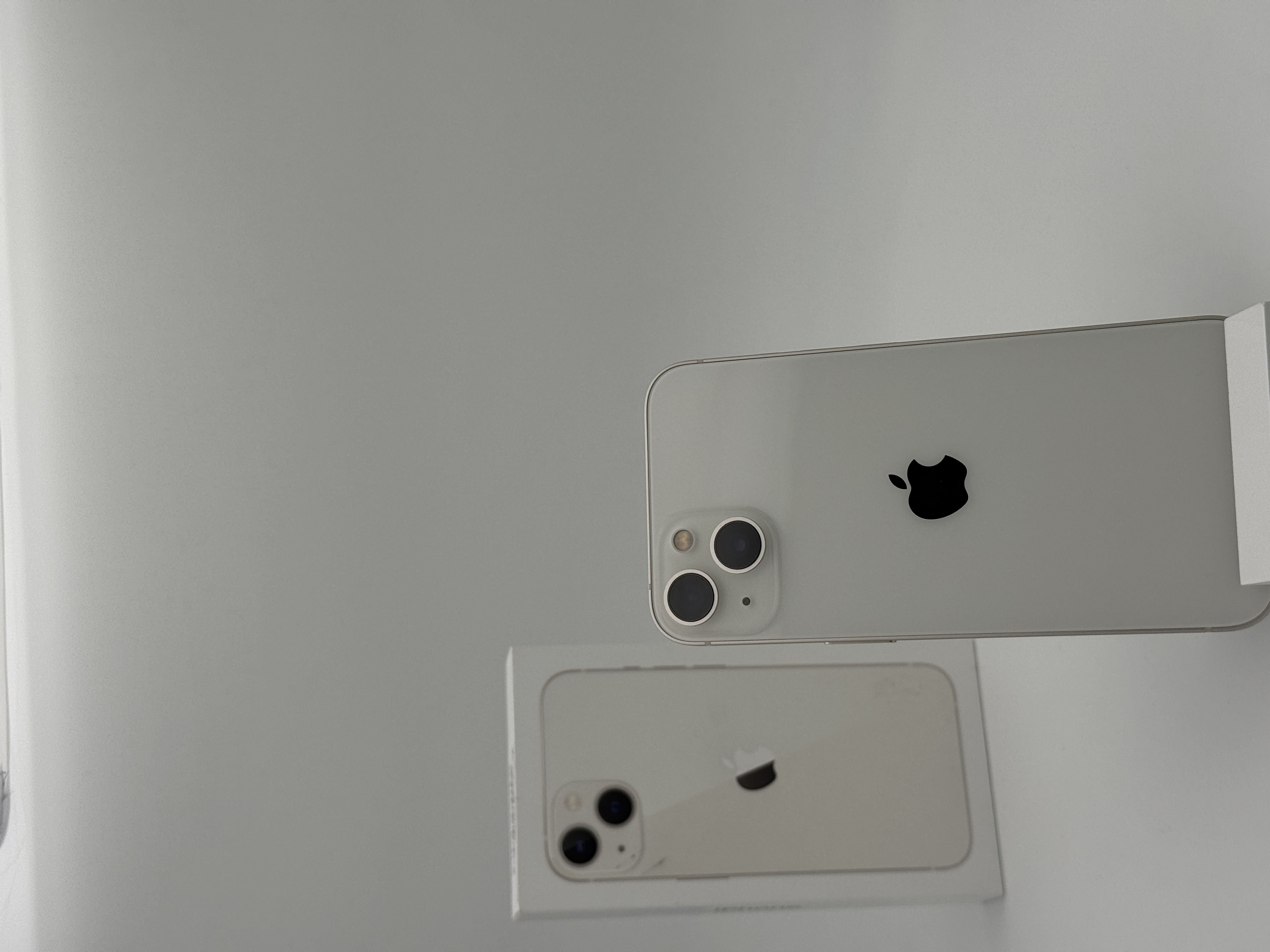 Apple iPhone 13 128GB nuovo (senza sigillo) miniatura 9
